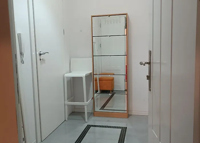 Wierzbiecice 30 Swietna Lokalizacja